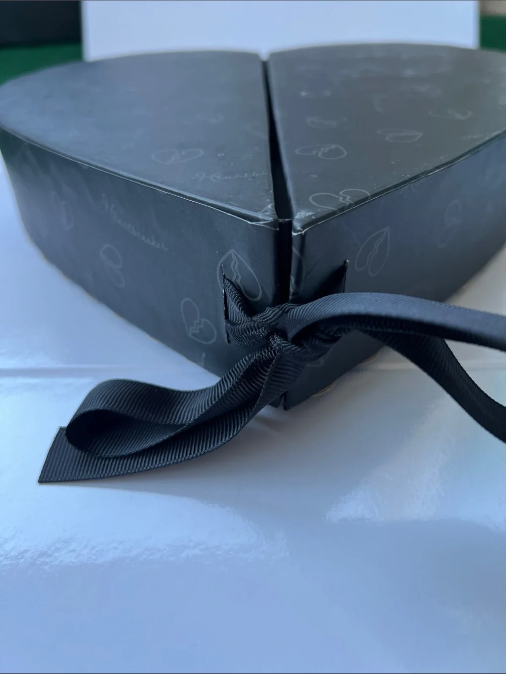 Black Heart-Shaped Storage Box - Decorative Jewelry Organizer